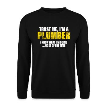 Trust Me I'm a Plumber Colleagues Gift - Unisex Sweatshirt - black - Front - Alina (178cm) & Michal (187cm)