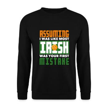 Funny Irishman Ireland Gift - Unisex Sweatshirt - black - Front - Alina (178cm) & Michal (187cm)