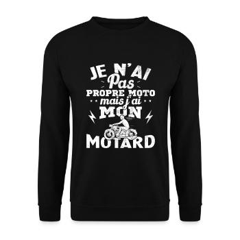 Ich habe kein eigenes Motorrad, aber ich habe meinen eigenen Biker - Unisex Pullover - Schwarz - Vorne - Alina (178cm) & Michal (187cm)