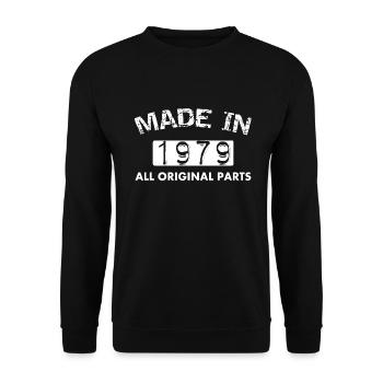 Geburtstag 40 Jahre T-Shirt Made in 1979 - Unisex Pullover - Schwarz - Vorne - Alina (178cm) & Michal (187cm)