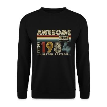Great Since 1984 Vintage Birthday Retro - Unisex Sweatshirt - black - Front - Alina (178cm) & Michal (187cm)