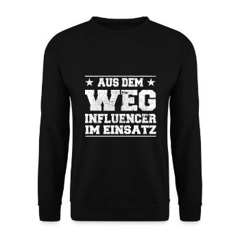 Aus dem Weg Influencer im Einsatz Design - Unisex Pullover - Schwarz - Vorne - Alina (178cm) & Michal (187cm)