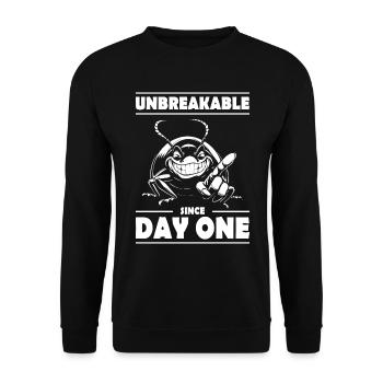 Unbreakable Since Day One – Lustige Kakerlake - Unisex Pullover - Schwarz - Vorne - Alina (178cm) & Michal (187cm)