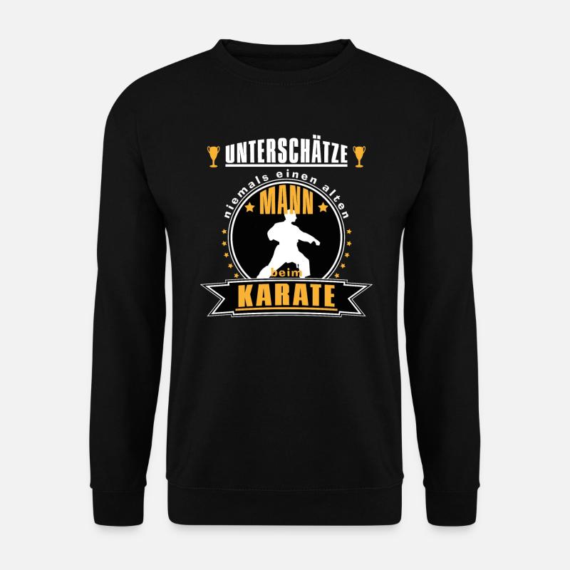 Alter Mann beim Karate Geschnkidee für Opa - Unisex Pullover - Schwarz