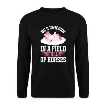 Sei ein Einhorn auf einer Pferdewiese Unicorn - Unisex Pullover - Schwarz - Vorne - Alina (178cm) & Michal (187cm)