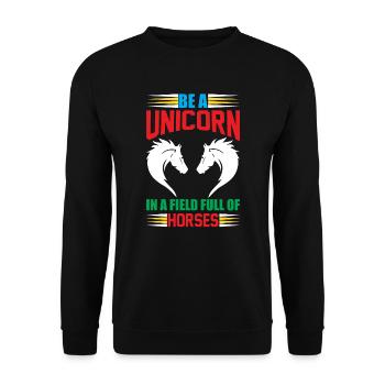Sei ein Einhorn in einem Pferdefeld Unicorn - Unisex Pullover - Schwarz - Vorne - Alina (178cm) & Michal (187cm)