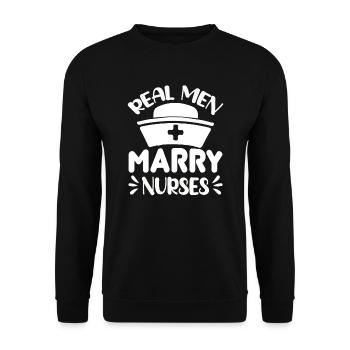 Echte Männer heiraten Krankenschwestern - Unisex Pullover - Schwarz - Vorne - Alina (178cm) & Michal (187cm)
