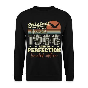 Novembre 1966 Anniversaire 1966 november 1966  - Sweat-shirt Unisexe - noir - Devant - Alina (178cm) & Michal (187cm)