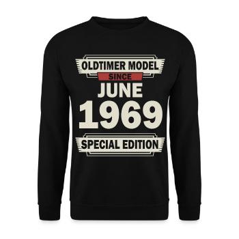 53ème anniversaire Juin né 1969 Idée cadeau - Sweat-shirt Unisexe - noir - Devant - Alina (178cm) & Michal (187cm)