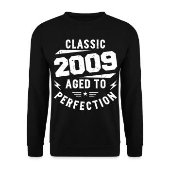 2009 Classic 2009 Vintage 2009 Anniversary Gift - Unisex Sweatshirt - black - Front - Alina (178cm) & Michal (187cm)