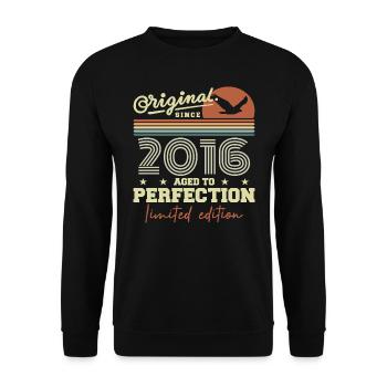 Original 2016 Retro 2016 Birthday Gift 2016 - Unisex Sweatshirt - black - Front - Alina (178cm) & Michal (187cm)