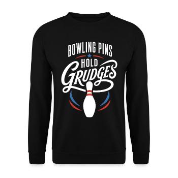 Bowling Pins Hold Grudges - Unisex Pullover - Schwarz - Vorne - Alina (178cm) & Michal (187cm)