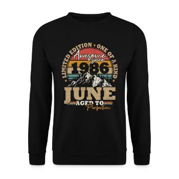 June 1986 Vintage Birthday Gift 37 Years - Unisex Sweatshirt - black - Front - Alina (178cm) & Michal (187cm)