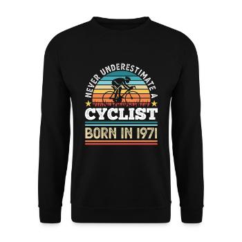 Radfahrer geboren 1971 50. Geburtstag Geschenk Radfahren - Unisex Pullover - Schwarz - Vorne - Alina (178cm) & Michal (187cm)