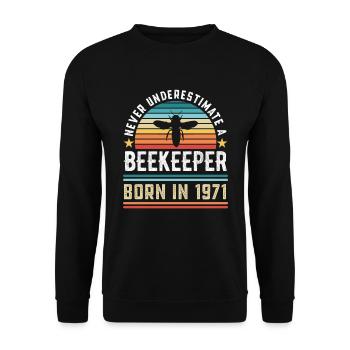 Apiculteur né en 1971 50e anniversaire Don apiculture - Sweat-shirt Unisexe - noir - Devant - Alina (178cm) & Michal (187cm)