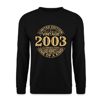 Vintage 2003 Retro Birthday Gift 2003 - Unisex Sweatshirt - black - Front - Alina (178cm) & Michal (187cm)