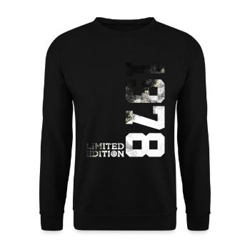 48E ANNIVERSAIRE ÉDITION LIMITÉE 1978 - Sweat-shirt Unisexe - noir - Devant - Alina (178cm) & Michal (187cm)