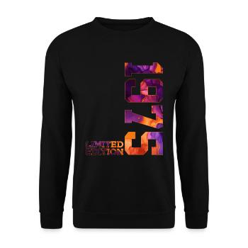 51ST BIRTHDAY 51 YEARS LIMITED EDITION 1975 - Unisex Sweatshirt - black - Front - Alina (178cm) & Michal (187cm)