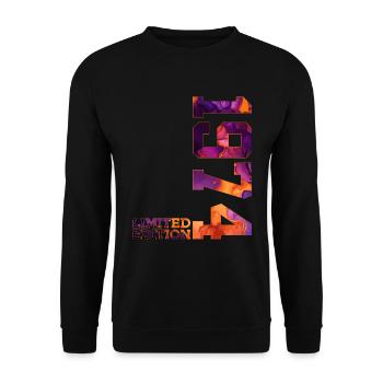 LIMITED EDITION 1974 52 JAHRE 52. GEBURTSTAG - Unisex Pullover - Schwarz - Vorne - Alina (178cm) & Michal (187cm)