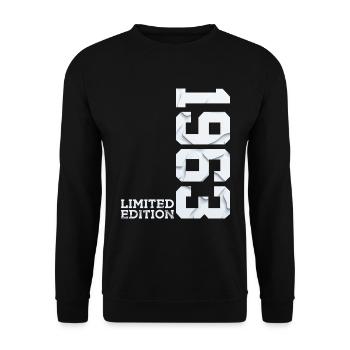 63E ANNIVERSAIRE ÉDITION LIMITÉE 1963 - Sweat-shirt Unisexe - noir - Devant - Alina (178cm) & Michal (187cm)