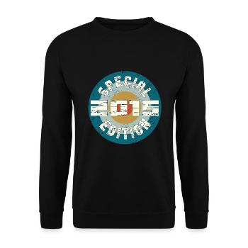 Special Edition 2015 Birthday Gift Vintage - Unisex Sweatshirt - black - Front - Alina (178cm) & Michal (187cm)