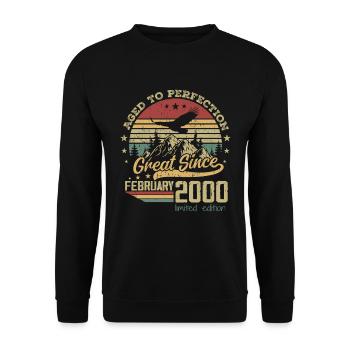 24 years old Aged to Perfection born in February 2000 - Unisex Sweatshirt - black - Front - Alina (178cm) & Michal (187cm)