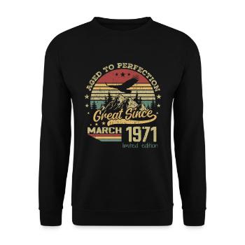 53 years old Aged to Perfection born in March 1971 - Unisex Sweatshirt - black - Front - Alina (178cm) & Michal (187cm)