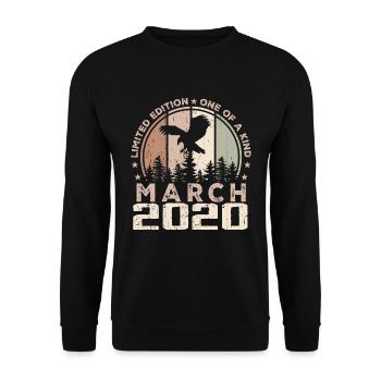 Incomparable depuis mars 2020, 4e Anniversaire - Sweat-shirt Unisexe - noir - Devant - Alina (178cm) & Michal (187cm)