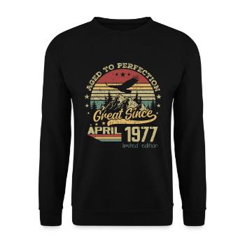 47 years old Aged to Perfection born in April 1977 - Unisex Sweatshirt - black - Front - Alina (178cm) & Michal (187cm)