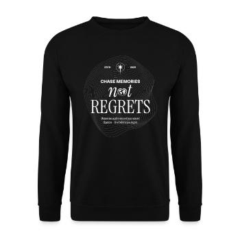 Make memories regret nothing - Unisex Sweatshirt - black - Front - Alina (178cm) & Michal (187cm)