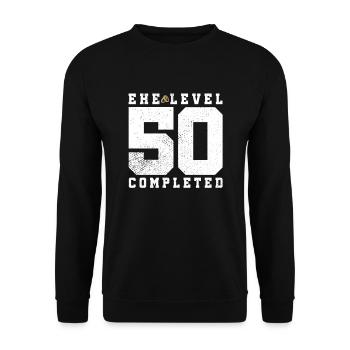 Ehe Level 50 Completed - Unisex Pullover - Schwarz - Vorne - Alina (178cm) & Michal (187cm)