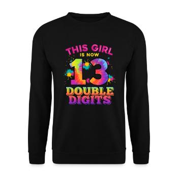 Cette fille a maintenant 13 ans à deux chiffres 13. - Sweat-shirt Unisexe - noir - Devant - Alina (178cm) & Michal (187cm)