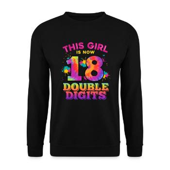 Cette fille a maintenant 18 ans à deux chiffres 18. - Sweat-shirt Unisexe - noir - Devant - Alina (178cm) & Michal (187cm)