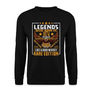 Legenden Wurden 1974 Geboren, Gealtert Wie Whisky - Unisex Pullover - Schwarz - Vorne - Alina (178cm) & Michal (187cm)
