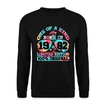 Unique Born 1982 Édition Limitée - Sweat-shirt Unisexe - noir - Devant - Alina (178cm) & Michal (187cm)