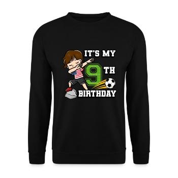 Fußballer Junge Ich bin schon 9th Geburtstag - Unisex Pullover - Schwarz - Vorne - Alina (178cm) & Michal (187cm)
