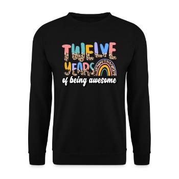 Twelve Years Of Being Awesome Animal Skin Pattern - Unisex Pullover - Schwarz - Vorne - Alina (178cm) & Michal (187cm)