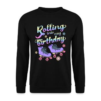 Rolling Into My Birthday Quad Skater Lila - Unisex Pullover - Schwarz - Vorne - Alina (178cm) & Michal (187cm)