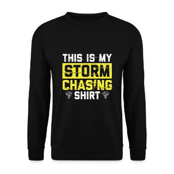 Sturm Spotter | Sturmjäger Sturmwarnungen Geschenk - Unisex Pullover - Schwarz - Vorne - Alina (178cm) & Michal (187cm)