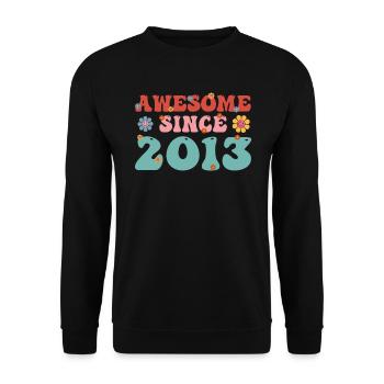 Fantastisch seit 2013 Groovy Birthday - Unisex Pullover - Schwarz - Vorne - Alina (178cm) & Michal (187cm)