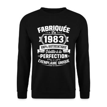 Fabriquée en 1983 - Cadeau d'anniversaire 40 ans - Sweat-shirt Unisexe - noir - Devant - Alina (178cm) & Michal (187cm)