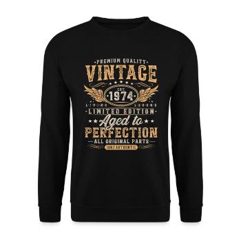 Vintage 1974 Jahrgang geboren Geburtstag Geschenk - Unisex Pullover - Schwarz - Vorne - Alina (178cm) & Michal (187cm)