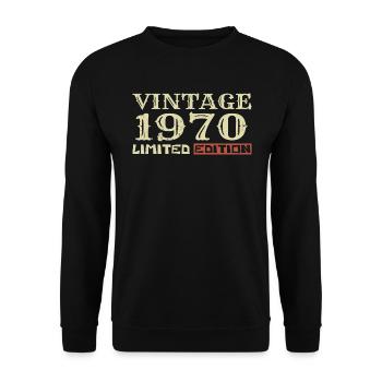 1970 Vintage: Einzigartiges Retro-Geschenk zum 54-jährigen Jubiläum - Unisex Pullover - Schwarz - Vorne - Alina (178cm) & Michal (187cm)
