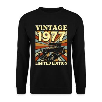 Vintage 45 Years 1977 45th Anniversary - Unisex Sweatshirt - black - Front - Alina (178cm) & Michal (187cm)
