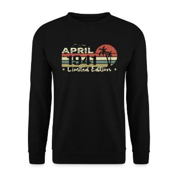 April Jahrgang 83. Geburtstag Geboren 1941 Vibe - Unisex Pullover - Schwarz - Vorne - Alina (178cm) & Michal (187cm)