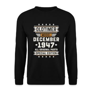 Oldtimer December 1947 Geburtstag Geschenk - Unisex Pullover - Schwarz - Vorne - Alina (178cm) & Michal (187cm)