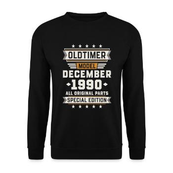 Oldtimer December 1990 Geburtstag Geschenk - Unisex Pullover - Schwarz - Vorne - Alina (178cm) & Michal (187cm)