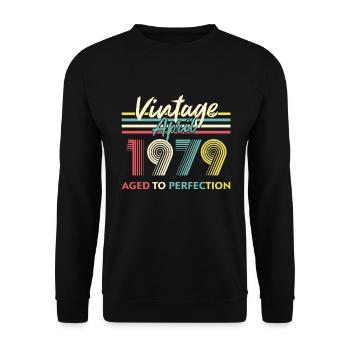 Vintage April 1979 Aged To Perfection - Unisex Sweatshirt - black - Front - Alina (178cm) & Michal (187cm)