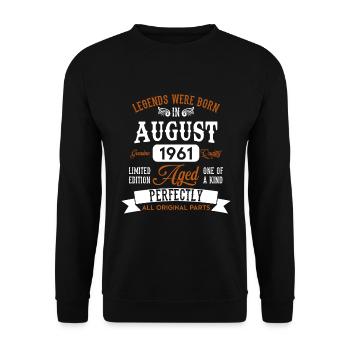 Jahrgang August 1961 Legenden Geburtstag Geschenk - Unisex Pullover - Schwarz - Vorne - Alina (178cm) & Michal (187cm)