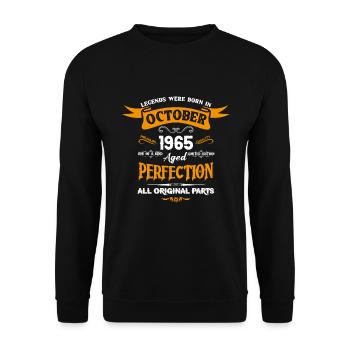 Legends Were Born In October 1965 Birthday - Unisex Pullover - Schwarz - Vorne - Alina (178cm) & Michal (187cm)